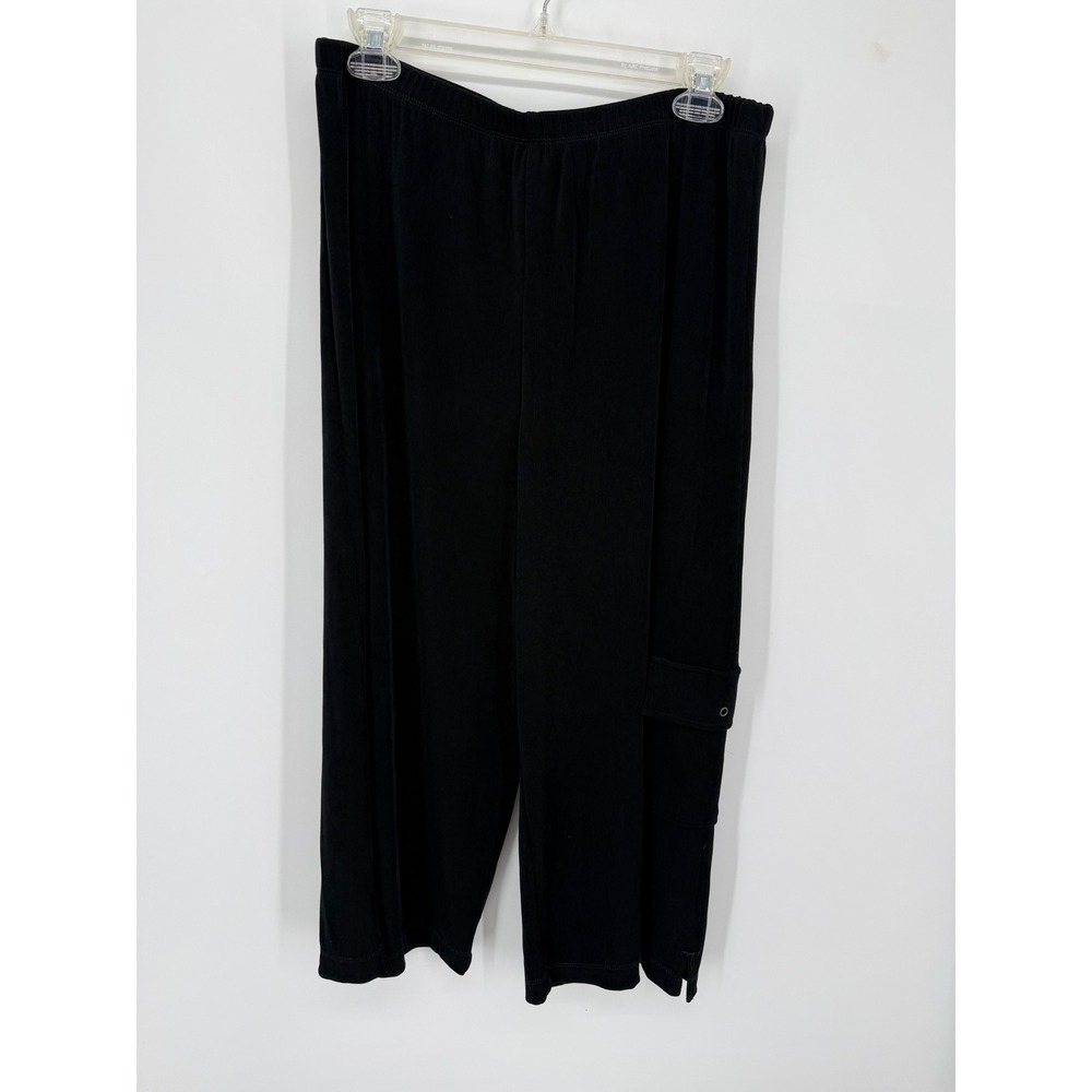 Chicos Travelers Pants Women Size 3 Black Wide Leg Cargo Crop Ribbed Knit
